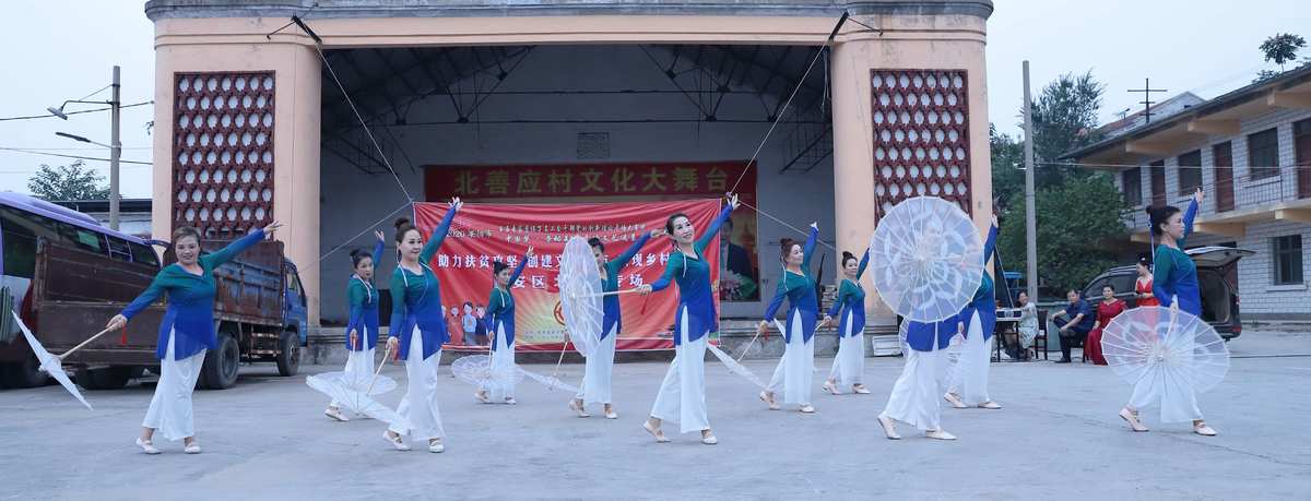 着力提升整体水平更好地满足基层群众精神文化生活需要